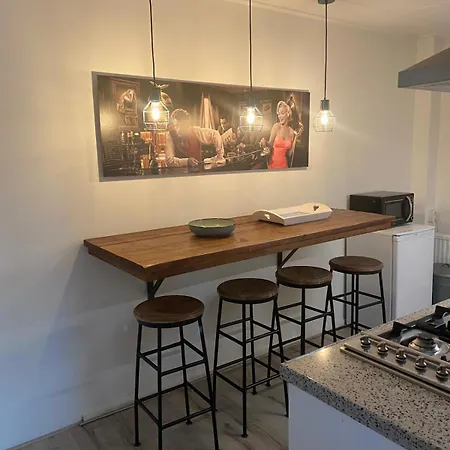 Daire Nearby Amsterdam